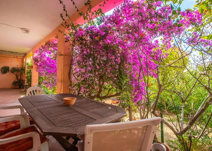 Climatise Au Lavandou * Le Lavandou